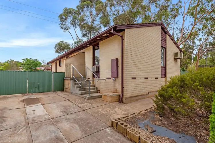 39 Cardnell Crescent, Elizabeth East SA 5112