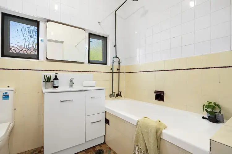 Fifth view of Homely apartment listing, 5/2 Harbourne Road, Kingsford NSW 2032