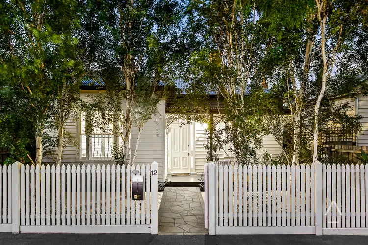 12 Grosvenor Street, Balaclava VIC 3183