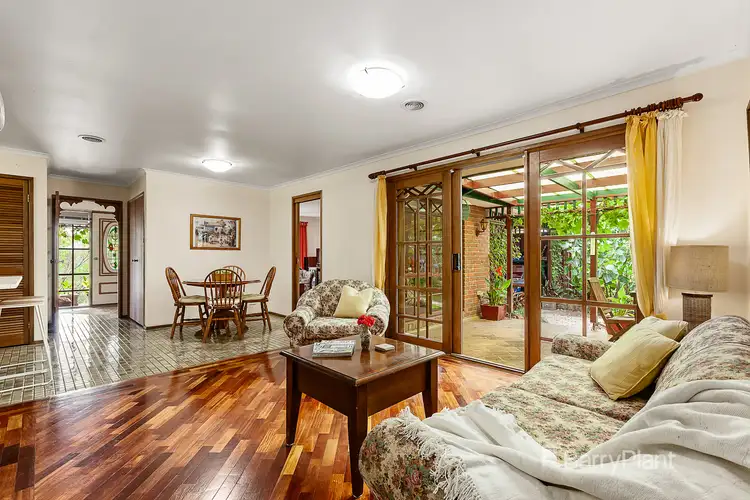 Fourth view of Homely house listing, 8 Rojim Court, Wattle Glen VIC 3096