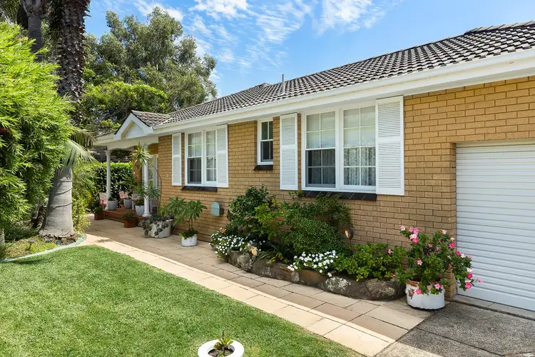 Main view of Homely villa listing, 1/23-25 Fontainebleau Street, Sans Souci NSW 2219