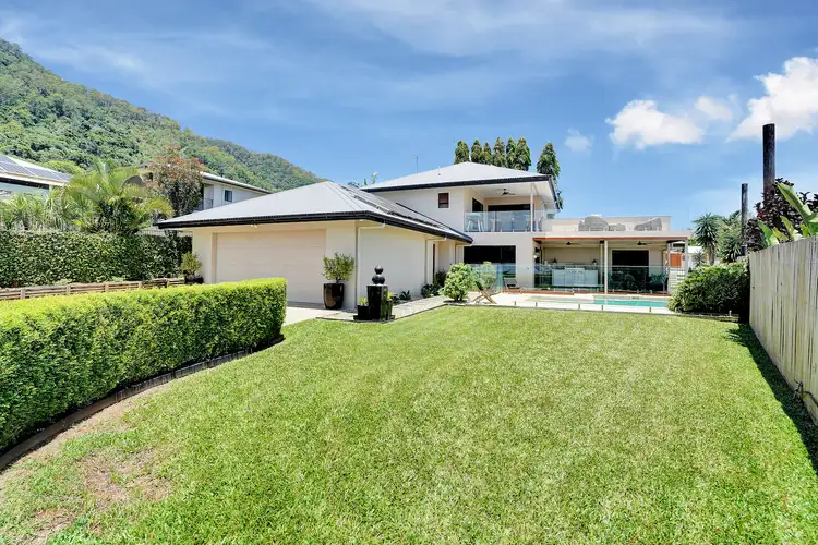 25 Pelling Close, Kanimbla QLD 4870