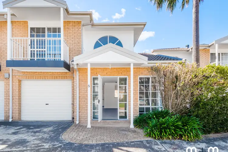 5/58 Thalassa Avenue