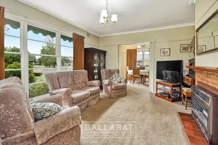 Second view of Homely house listing, 10 Browns Parade, Wendouree VIC 3355