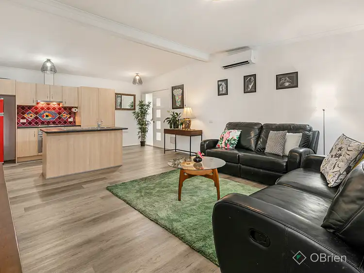 40 Wynden Drive, Frankston VIC 3199