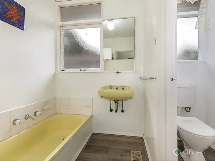 Sixth view of Homely house listing, 40 Wynden Drive, Frankston VIC 3199