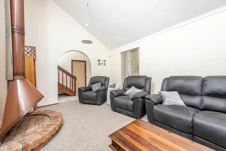 Fifth view of Homely house listing, 5 Adamson Crescent, Wanniassa ACT 2903