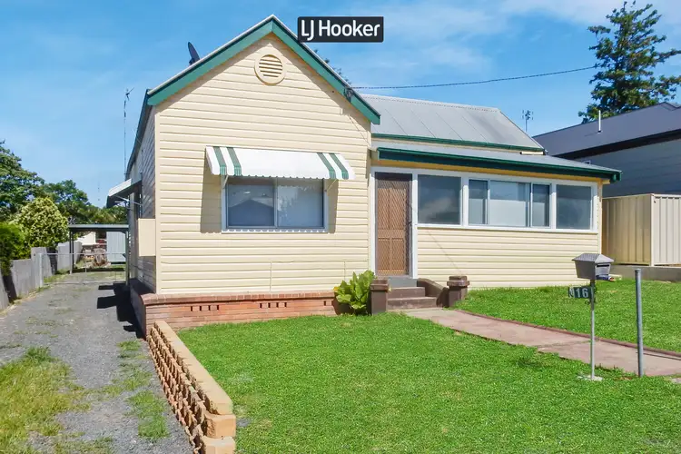16 Jack Street, Inverell NSW 2360