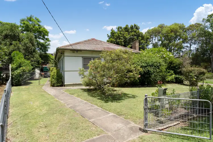 24 Blackford Street, Fairfield East NSW 2165