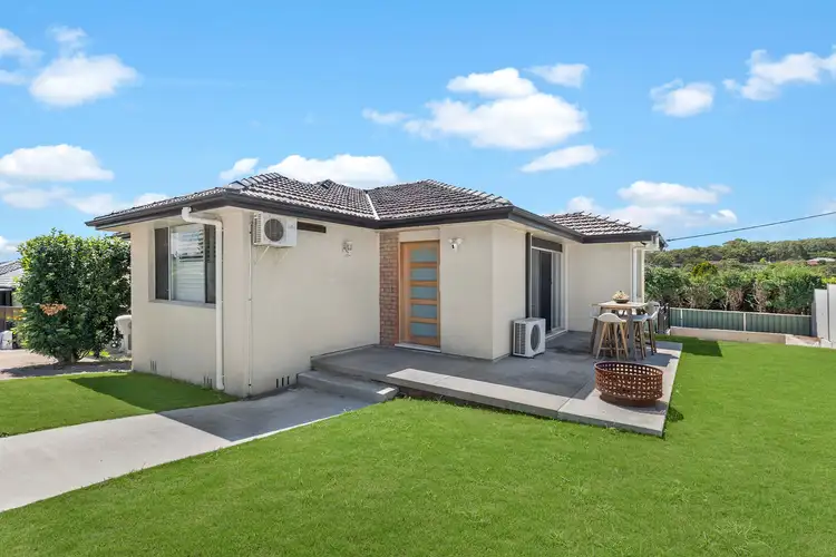 32 Morton Parade, Rankin Park NSW 2287