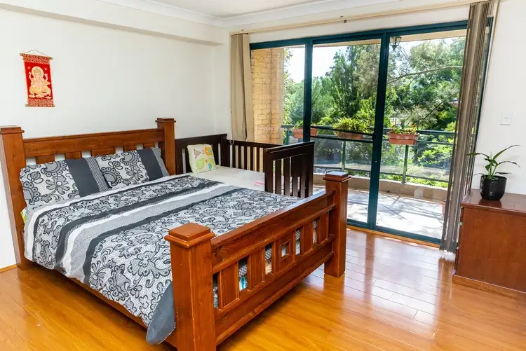 Fourth view of Homely unit listing, 20/12-16 Blaxcell Street, Granville NSW 2142