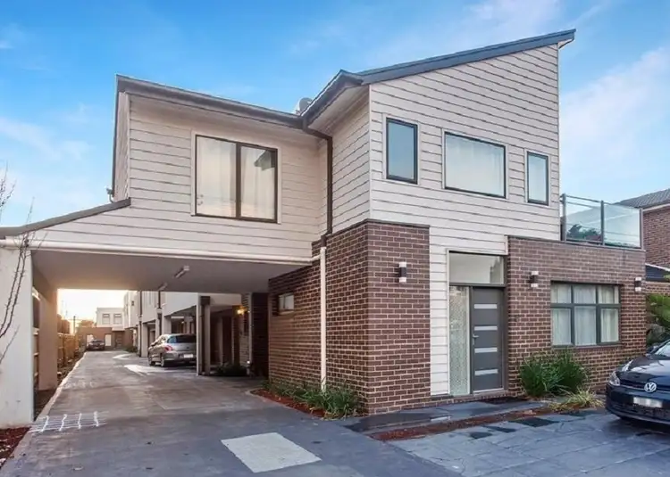 1/12 Eleanor Street, Footscray VIC 3011