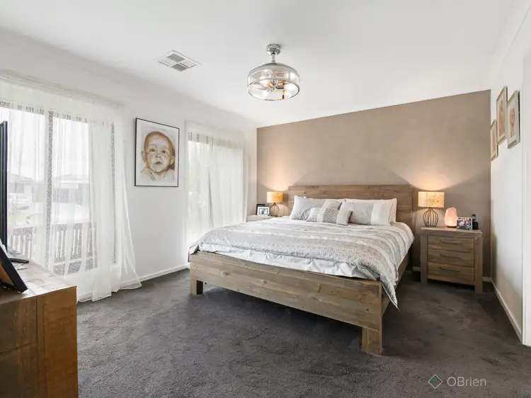Fifth view of Homely house listing, 25 Emerald Crescent, Koo Wee Rup VIC 3981