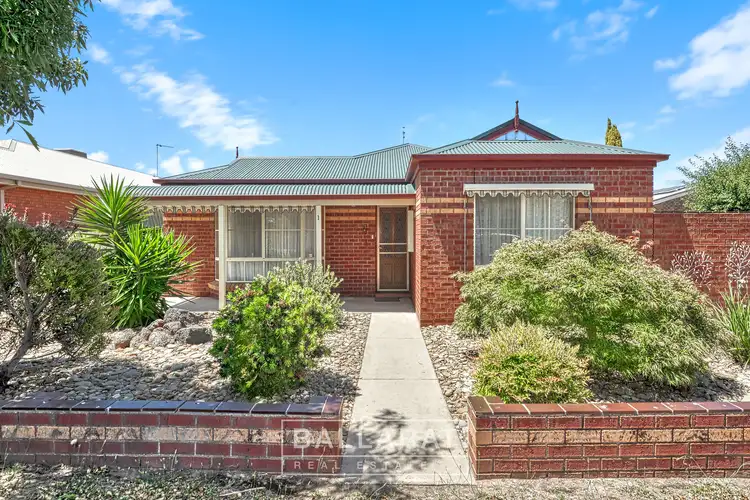 Main view of Homely unit listing, 1/22 Dundas Road, Maryborough VIC 3465