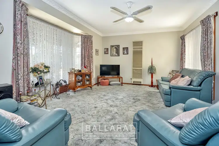 Second view of Homely unit listing, 1/22 Dundas Road, Maryborough VIC 3465