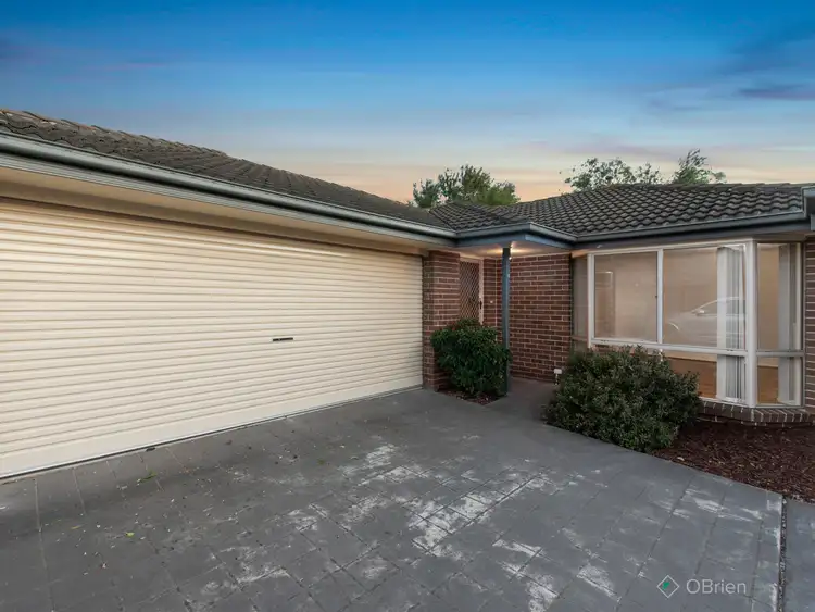 Main view of Homely unit listing, 4/12-14 Fieldhouse Lane, Berwick VIC 3806