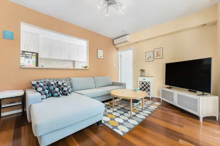 Fourth view of Homely apartment listing, 5/53A Tennyson Street, Elwood VIC 3184