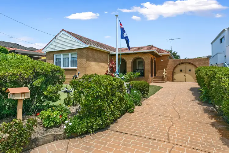 9 MacFarlane Parade