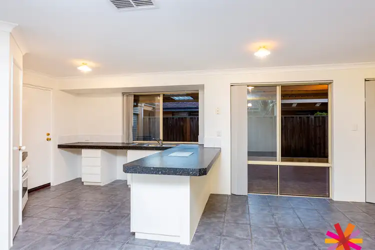 Fifth view of Homely house listing, 6 Steppe Court, Canning Vale WA 6155
