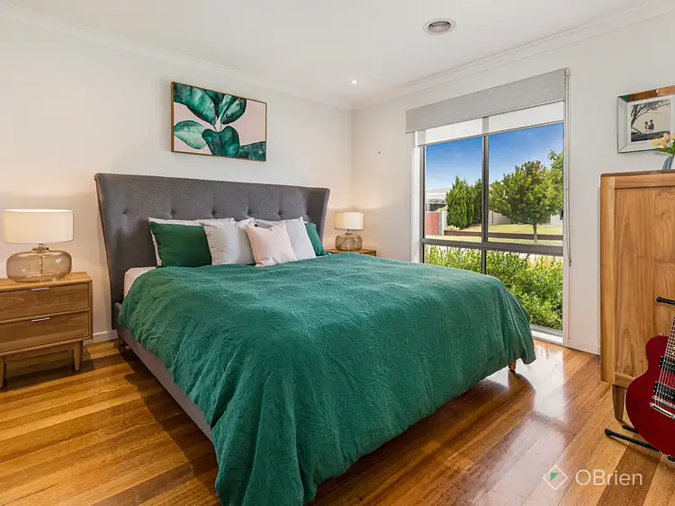 Sixth view of Homely house listing, 5 Malua Circuit, Sandhurst VIC 3977