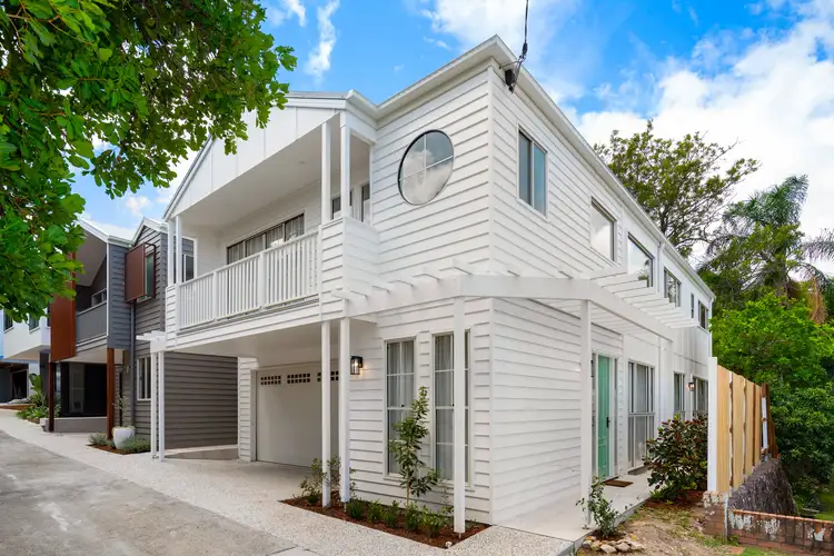 58 Donaldson Street, Greenslopes QLD 4120