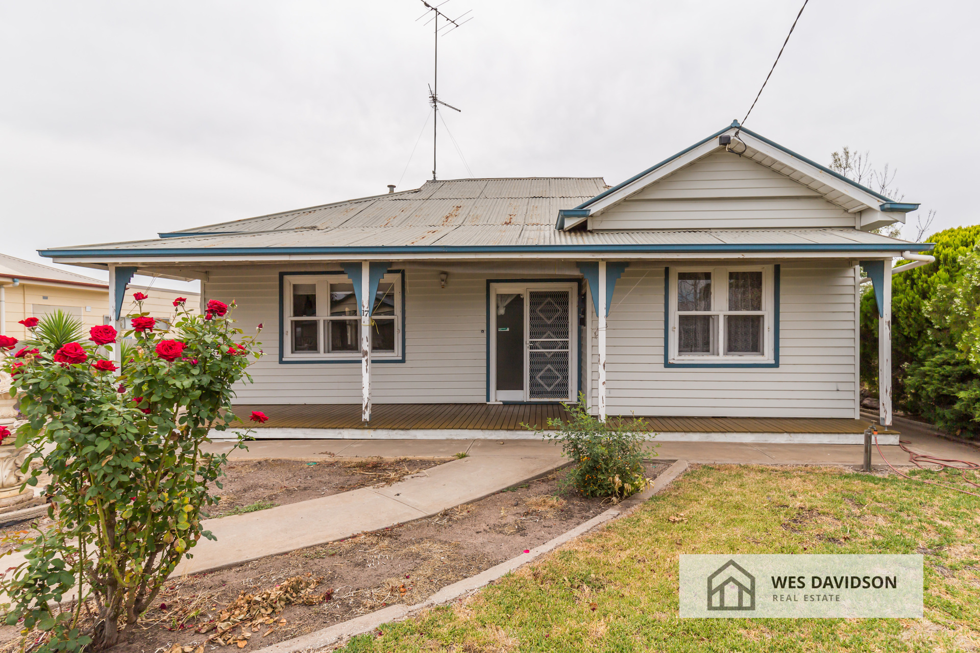 17 Gardenia Street, Horsham VIC 3400