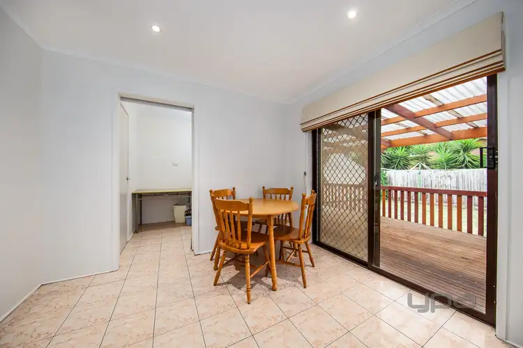 Fifth view of Homely house listing, 4 Nyanda Close, Keilor Downs VIC 3038