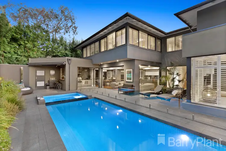 94 Springthorpe Boulevard, Macleod VIC 3085
