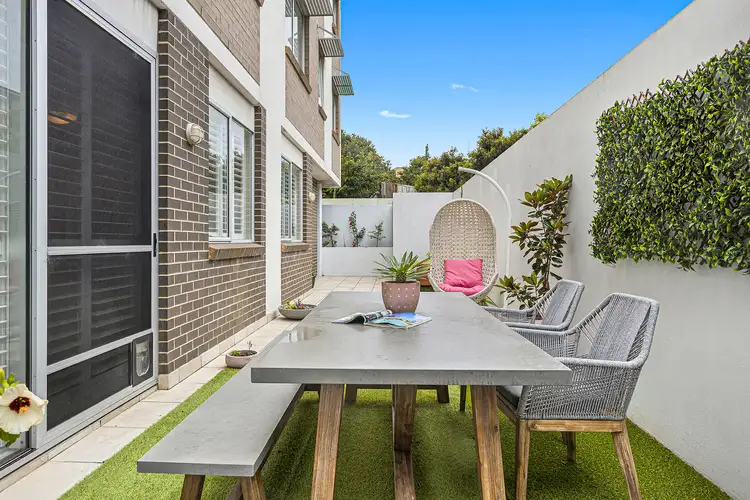 Main view of Homely apartment listing, 2/45 Gipps Street, Wollongong NSW 2500