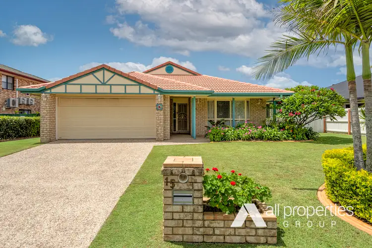 15 Harwood Place, Parkinson QLD 4115