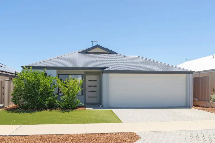 7 Aquamarine Parade, Karnup WA 6176