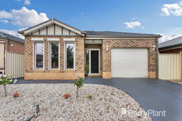 2/48 Brookfield Avenue, Brookfield VIC 3338