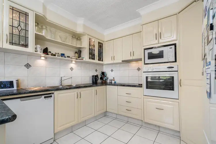 Sixth view of Homely unit listing, 2/6 Ward Street, Rainbow Bay QLD 4225
