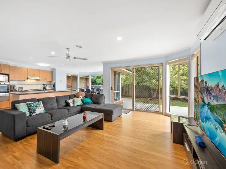 Fifth view of Homely house listing, 102 Bemersyde Drive, Berwick VIC 3806