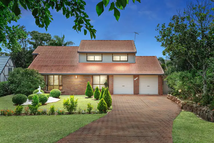 5 Plateau Drive, Springwood QLD 4127