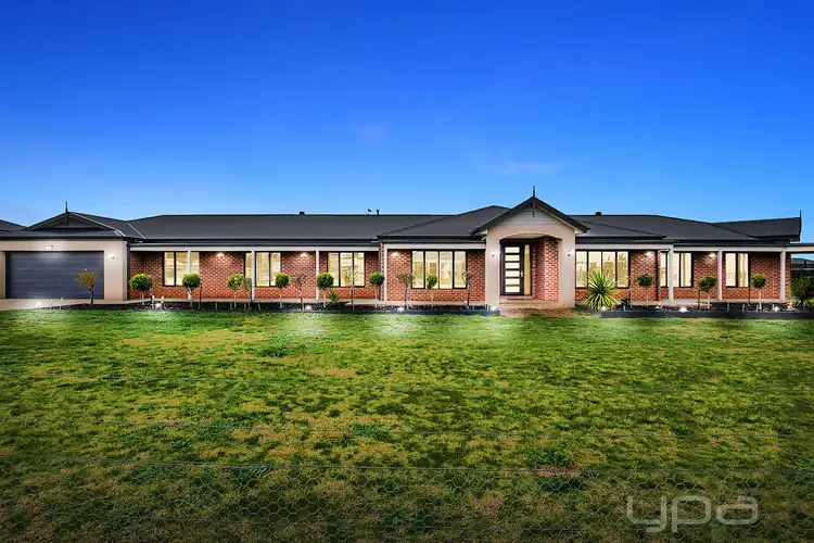10 View Gully Road, Hopetoun Park VIC 3340