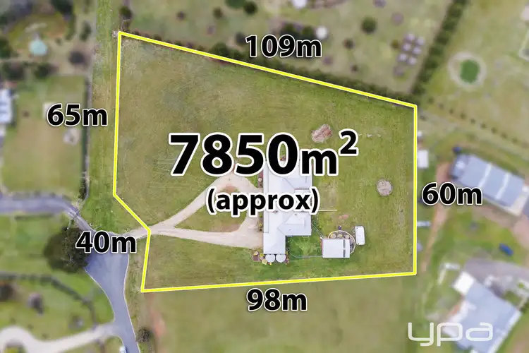7 Connell Close, Hopetoun Park VIC 3340