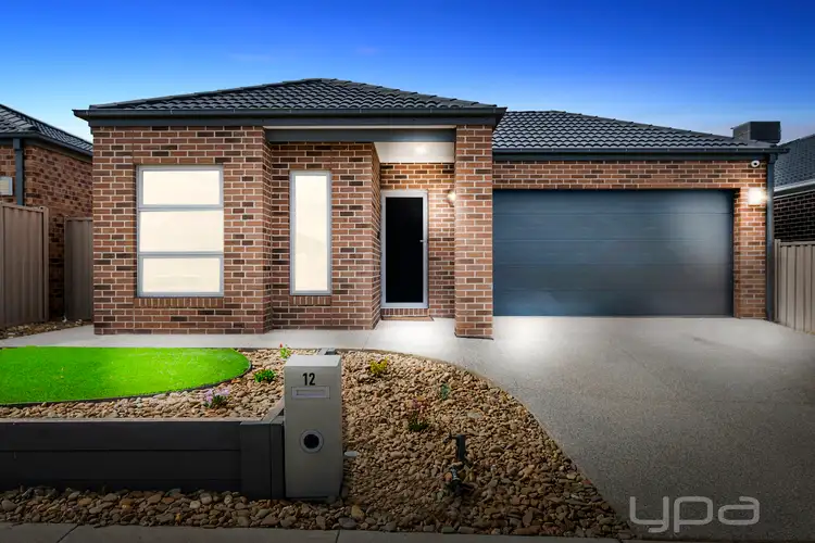 12 Caruana Crescent, Harkness VIC 3337
