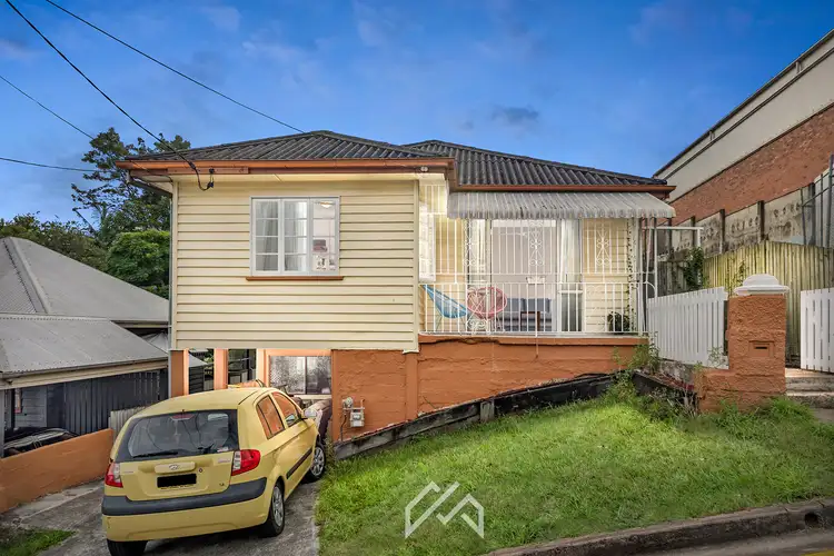 11 Mannion Street, Red Hill QLD 4059