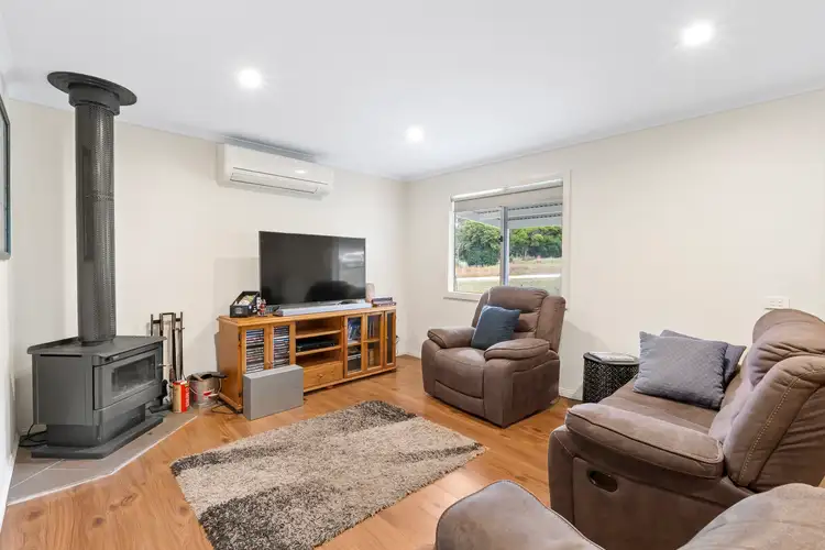 Fourth view of Homely house listing, 32 Urquhart Street, Gordon VIC 3345