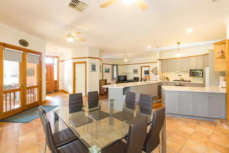 Fifth view of Homely house listing, 2 Wadsworth Drive, Gol Gol NSW 2738