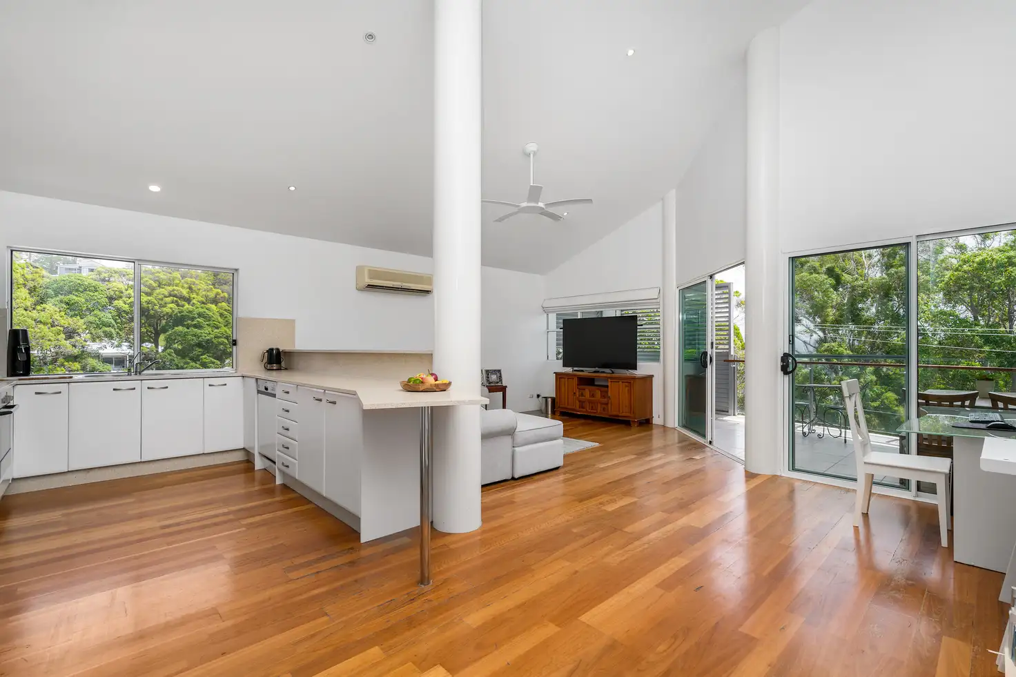 Main view of Homely unit listing, 9/50 Rutledge Street, Coolangatta QLD 4225