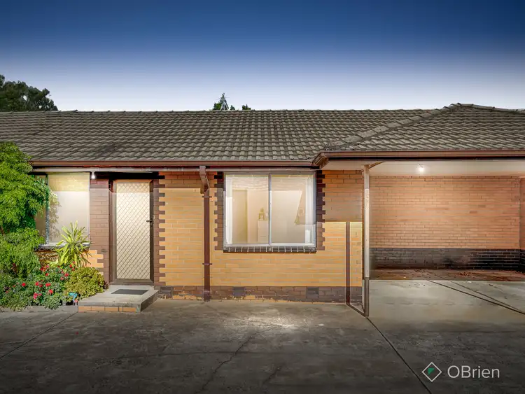 Main view of Homely unit listing, 2/100 Fox Street, St Albans VIC 3021
