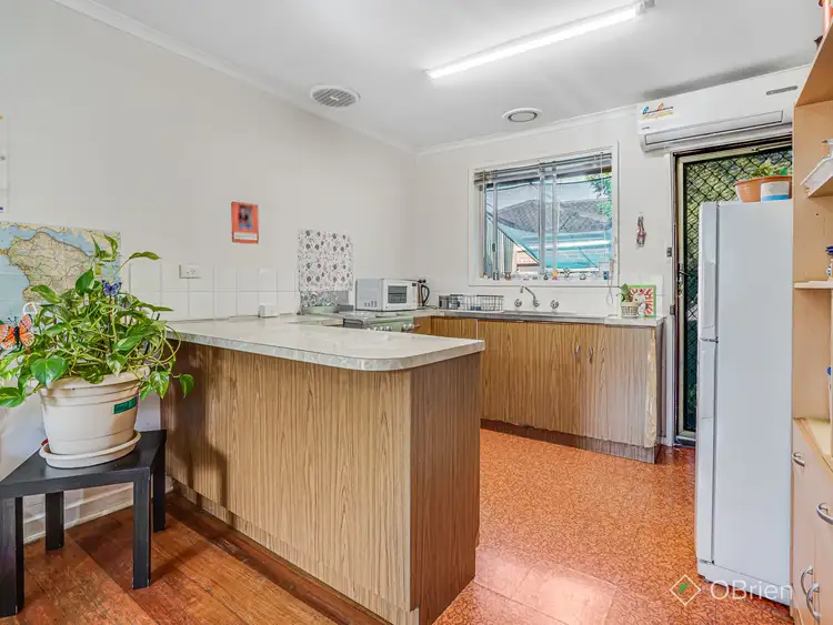 Fourth view of Homely unit listing, 2/100 Fox Street, St Albans VIC 3021