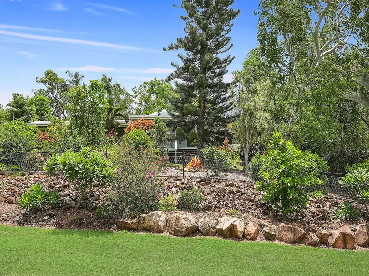 38 Mount Panorama Drive, Alligator creek QLD 4816