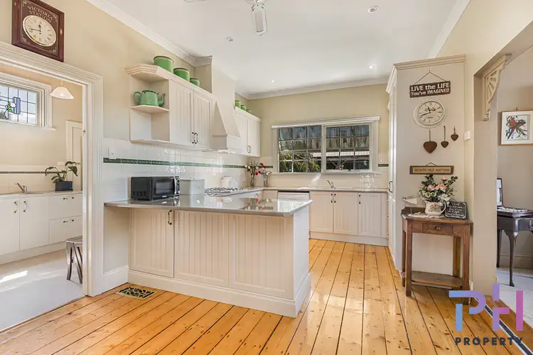 Second view of Homely house listing, 440 Napier Street, White Hills VIC 3550
