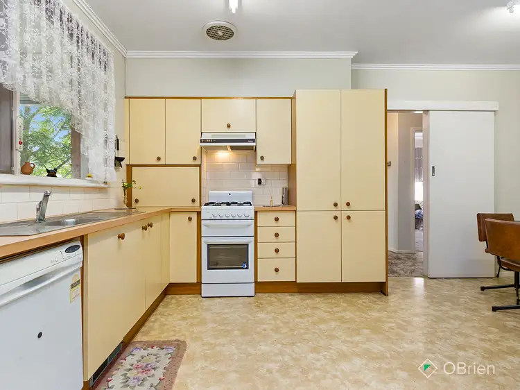 Sixth view of Homely house listing, 35 Robinson Grove, Bulleen VIC 3105