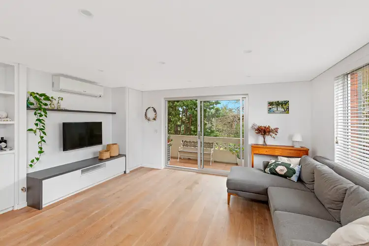 8/56 Wyadra Avenue, Freshwater NSW 2096