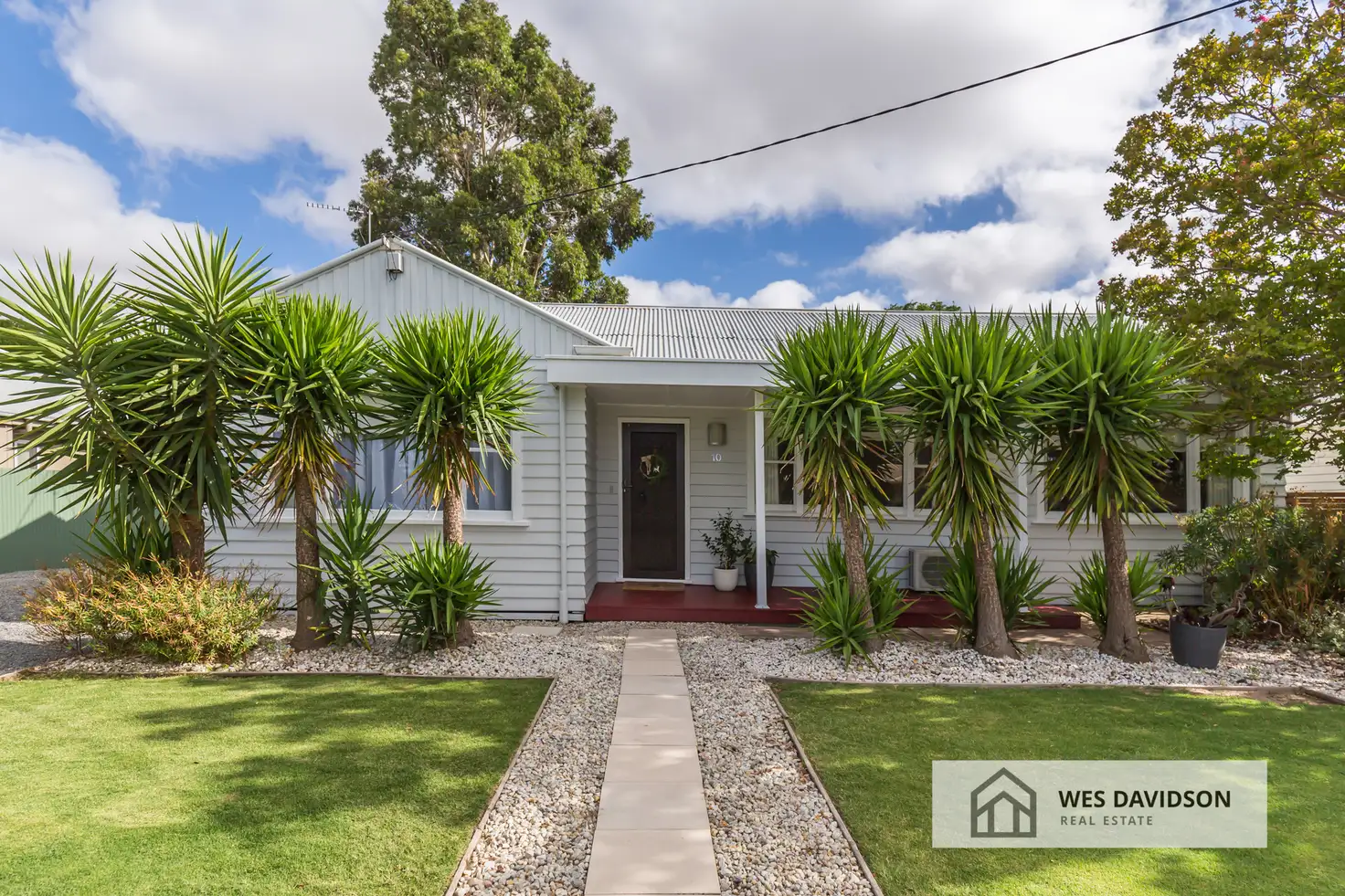 Main view of Homely house listing, 10 Johnson Street, Horsham VIC 3400
