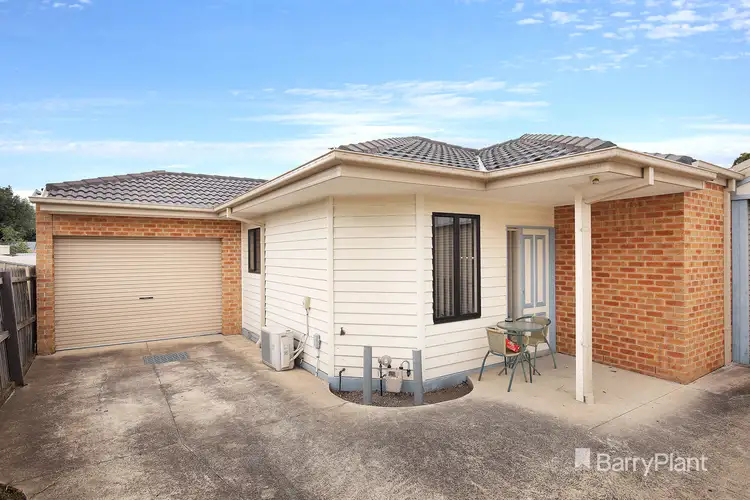 2/9 Melbourne Avenue, Glenroy VIC 3046